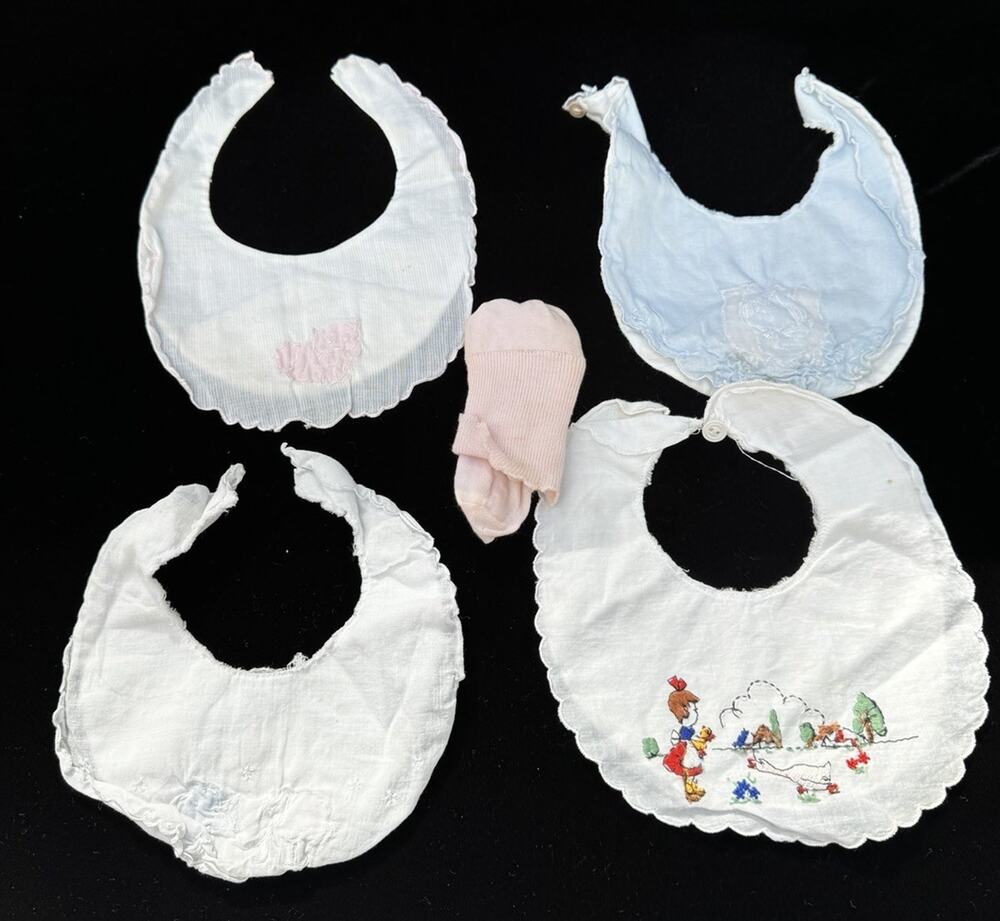 4 Vintage 1940’s Baby Bibs Embroidered Cotton -A20